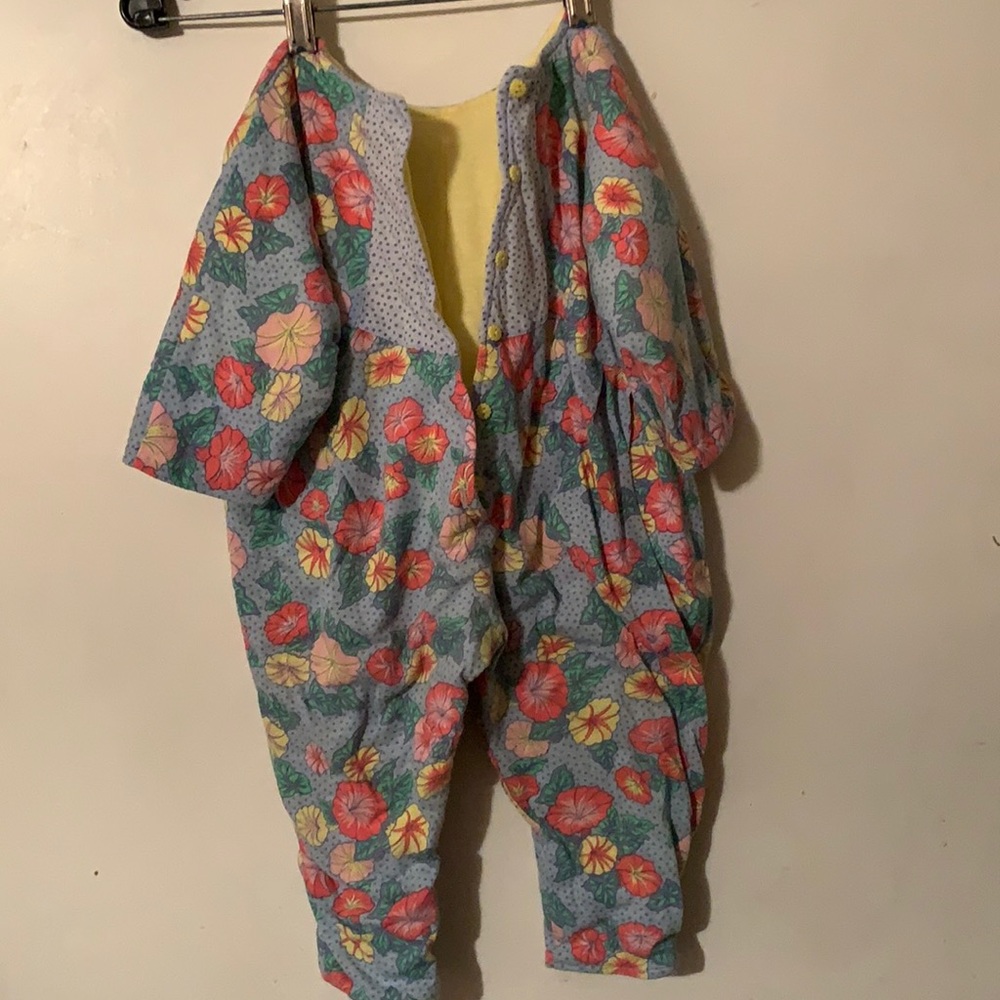 Baby Beluga Floral 1- Pc. FIRM